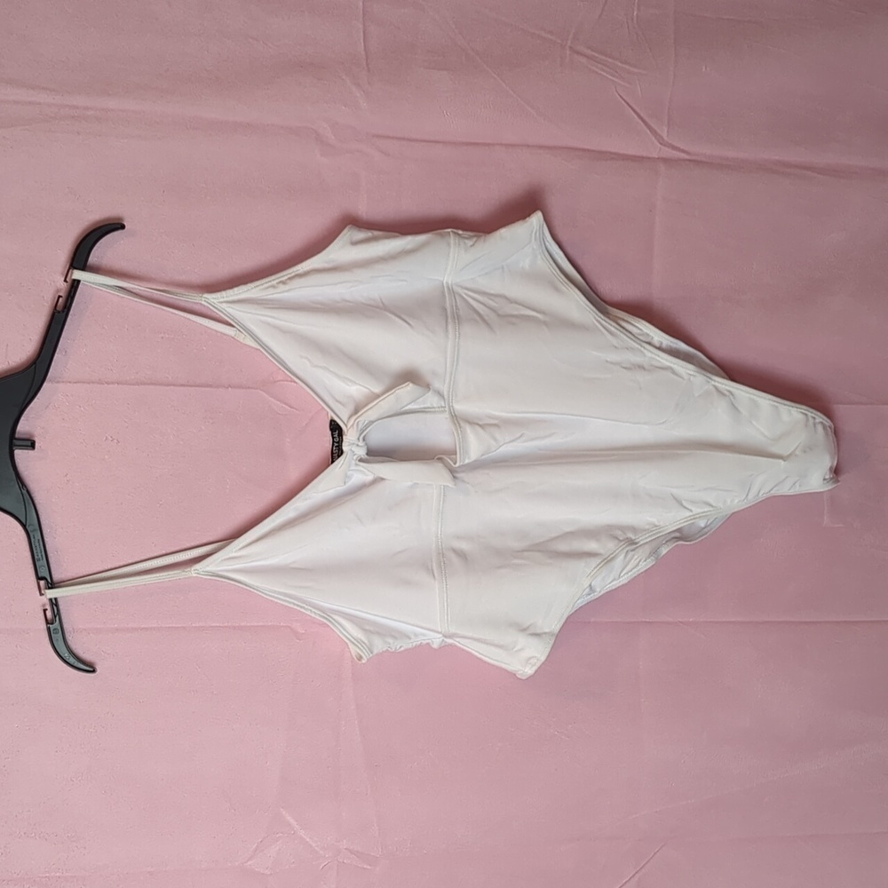 Nasty Gal Plus Basic Tie Front Swimsuit in White with Adjustable Straps Size 20